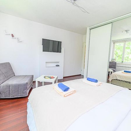 Beautiful Cozy Studio Close To City Center Apartman Szarajevó Kültér fotó