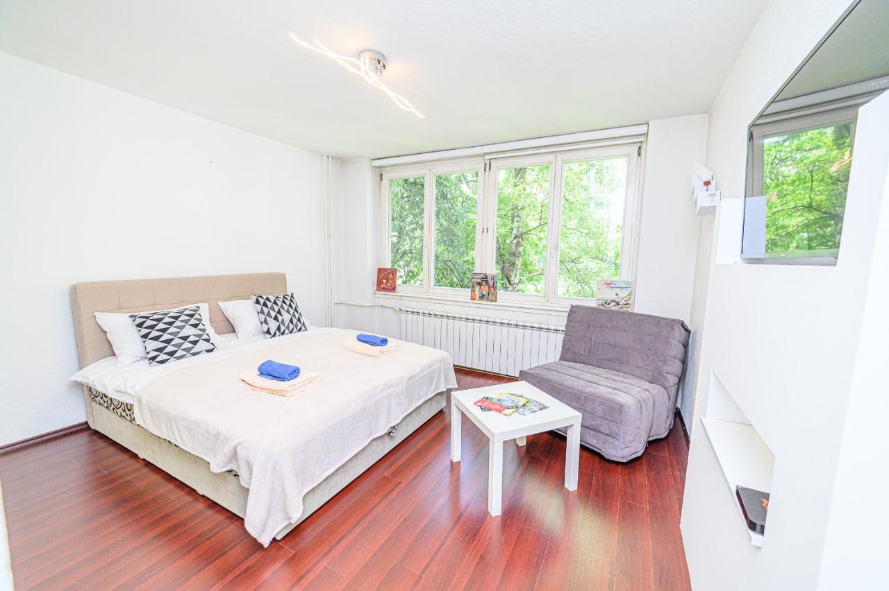 Beautiful Cozy Studio Close To City Center Apartman Szarajevó Kültér fotó